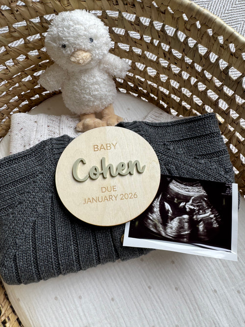 Pregnancy announcement wooden plaque image 0