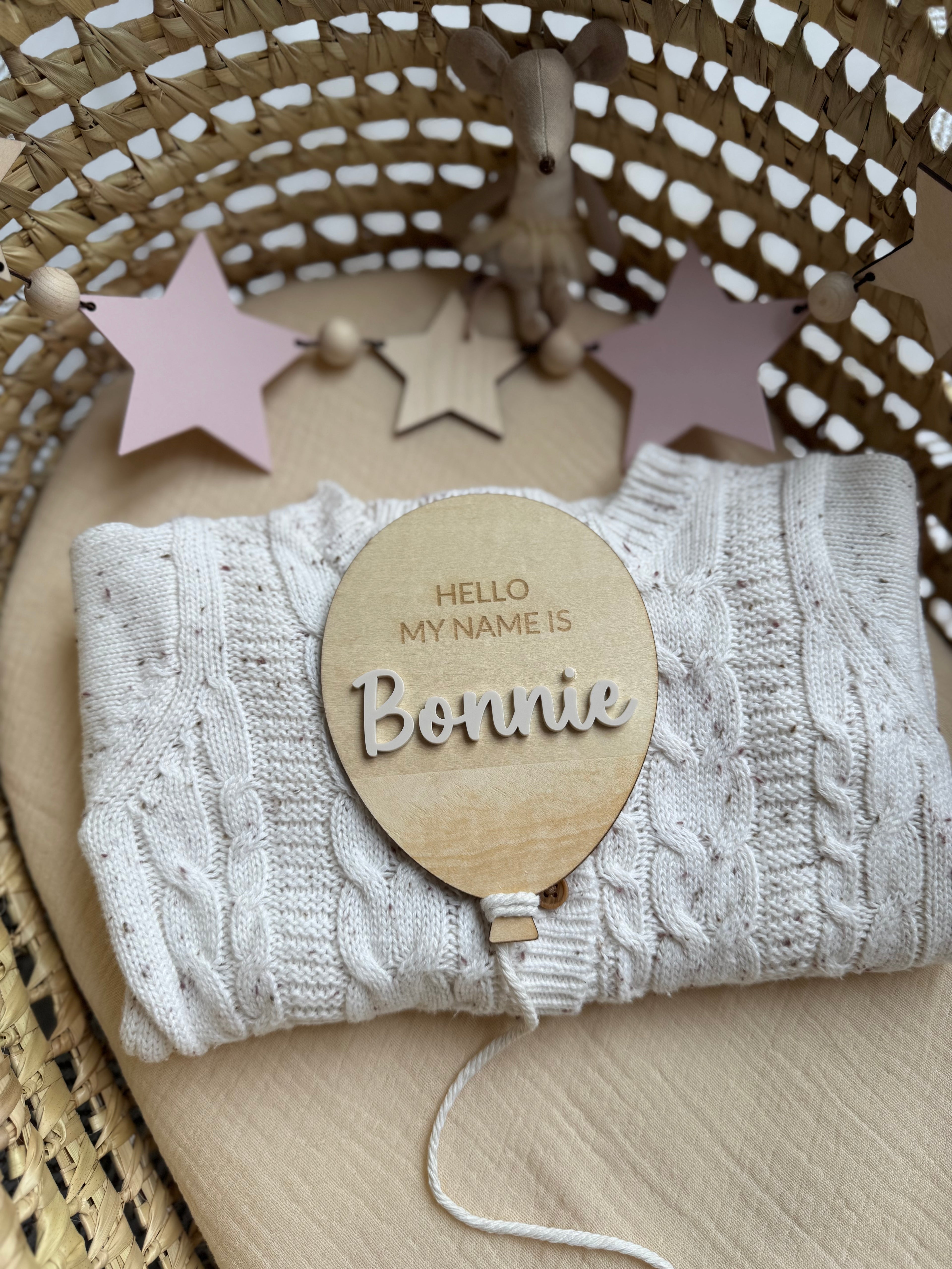 Name reveal wooden balloon image 1