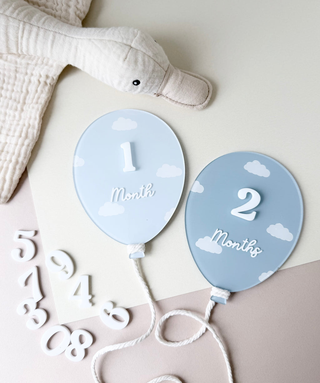 Cloud Balloon Milestone Set