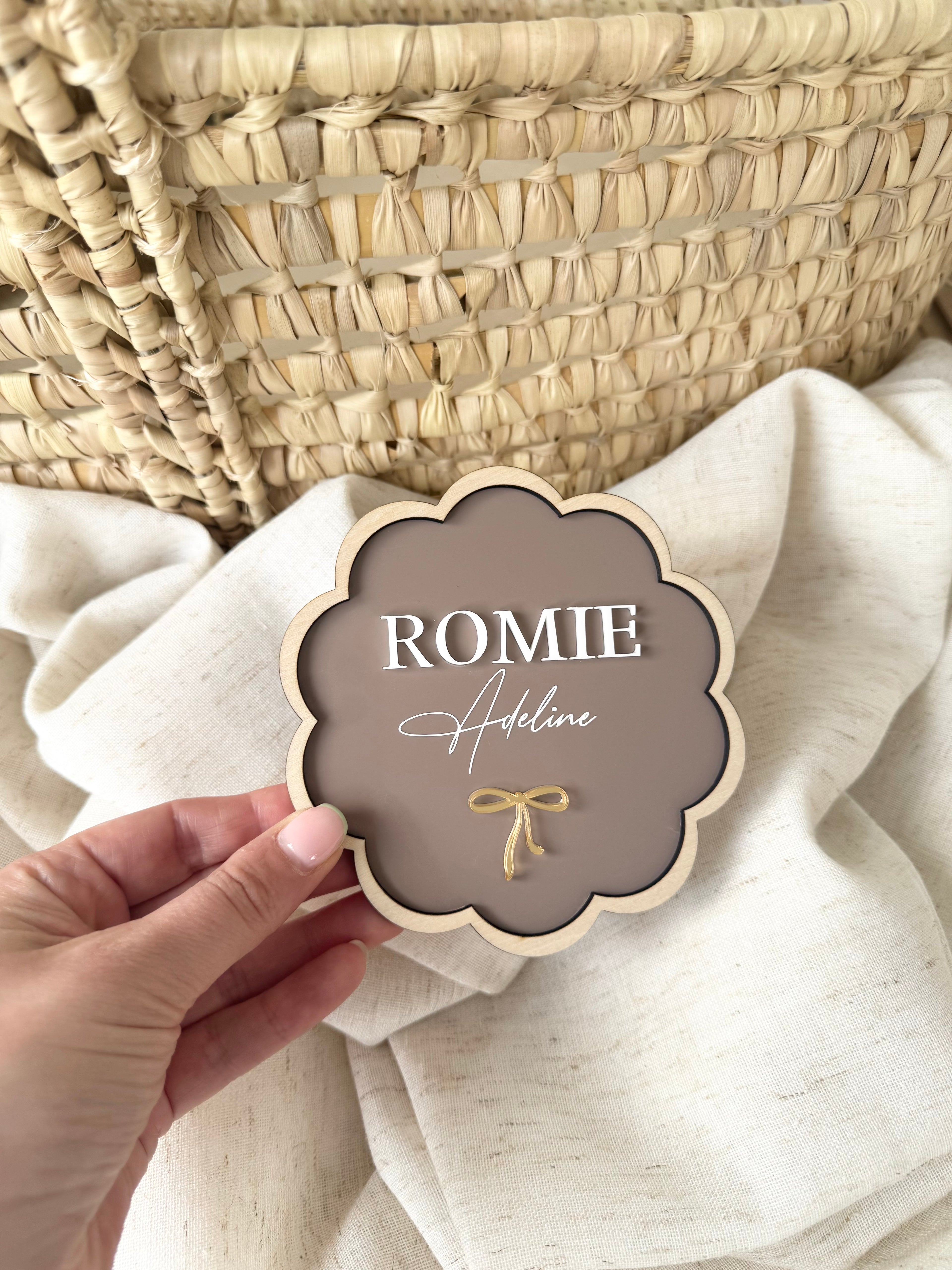 Scalloped Style Name Plaque