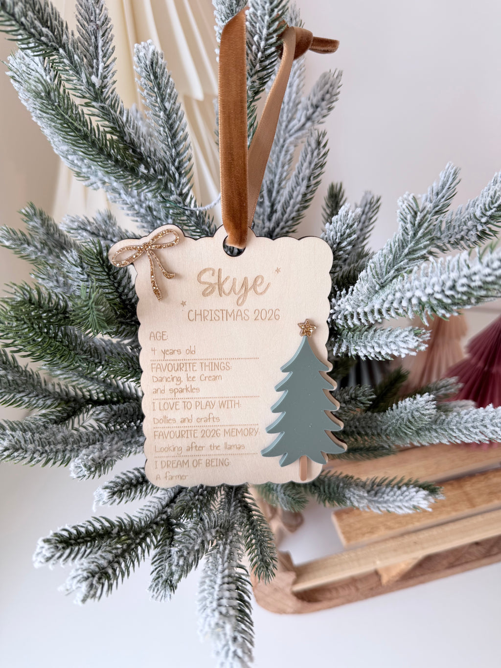 Keepsake Year Tree Decoration