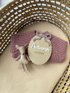 Bow / scalloped name wooden plaque image 0